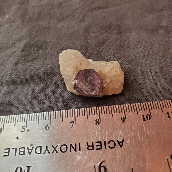 Molybendite raw gemstone - Picture 6 of 7